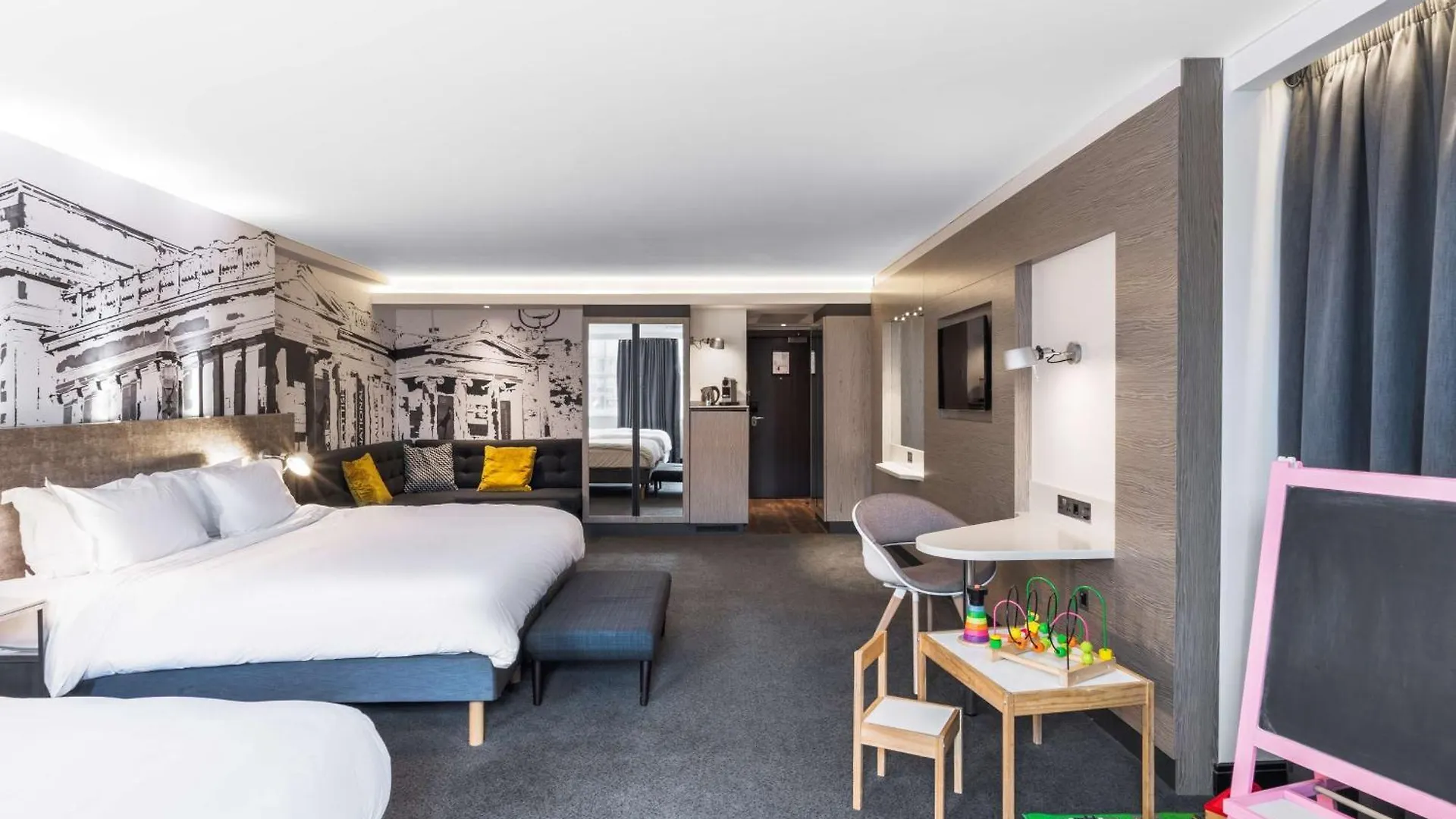 **** Hotel Radisson Blu Hotel, Edinburgh City Centre United Kingdom