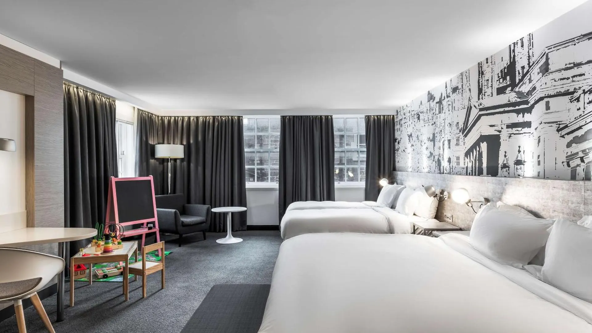 Radisson Blu Hotel, Edinburgh City Centre 4*,  영국
