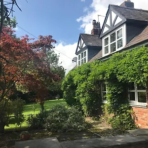 https://rylands-farm-guest-house.hotelsin-chester.com